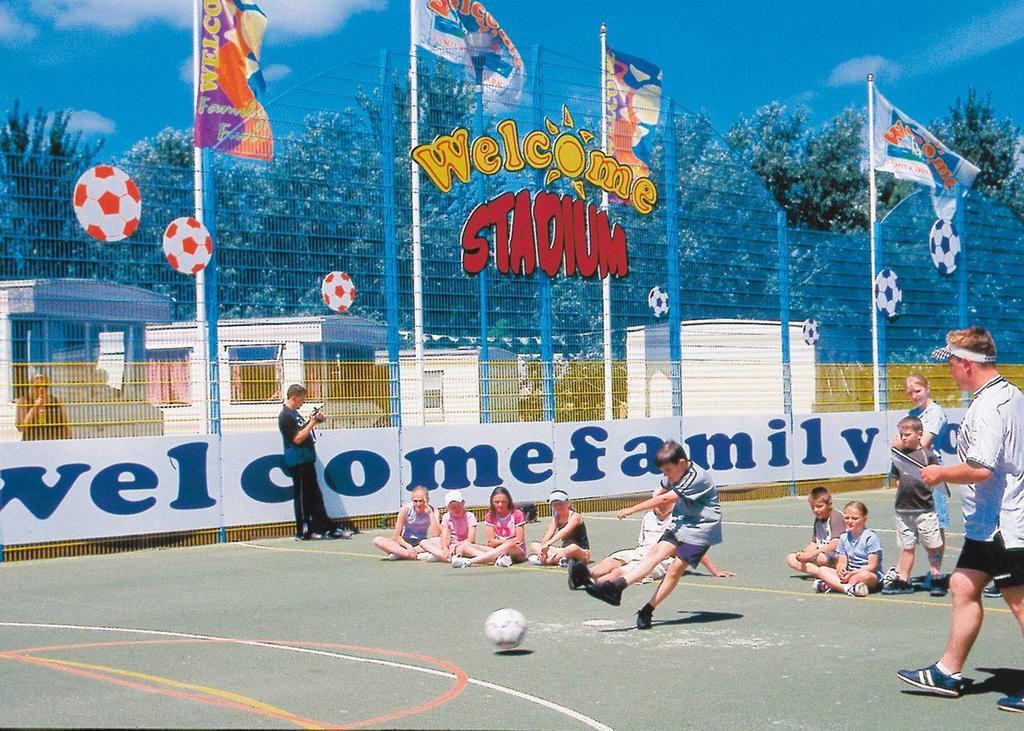 Welcome Family Hotel ดอว์ลิช ภายนอก รูปภาพ
